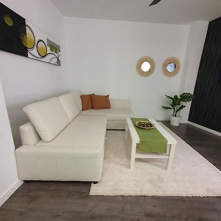 Tribuna Deluxe Málaga Eksteriør bilde