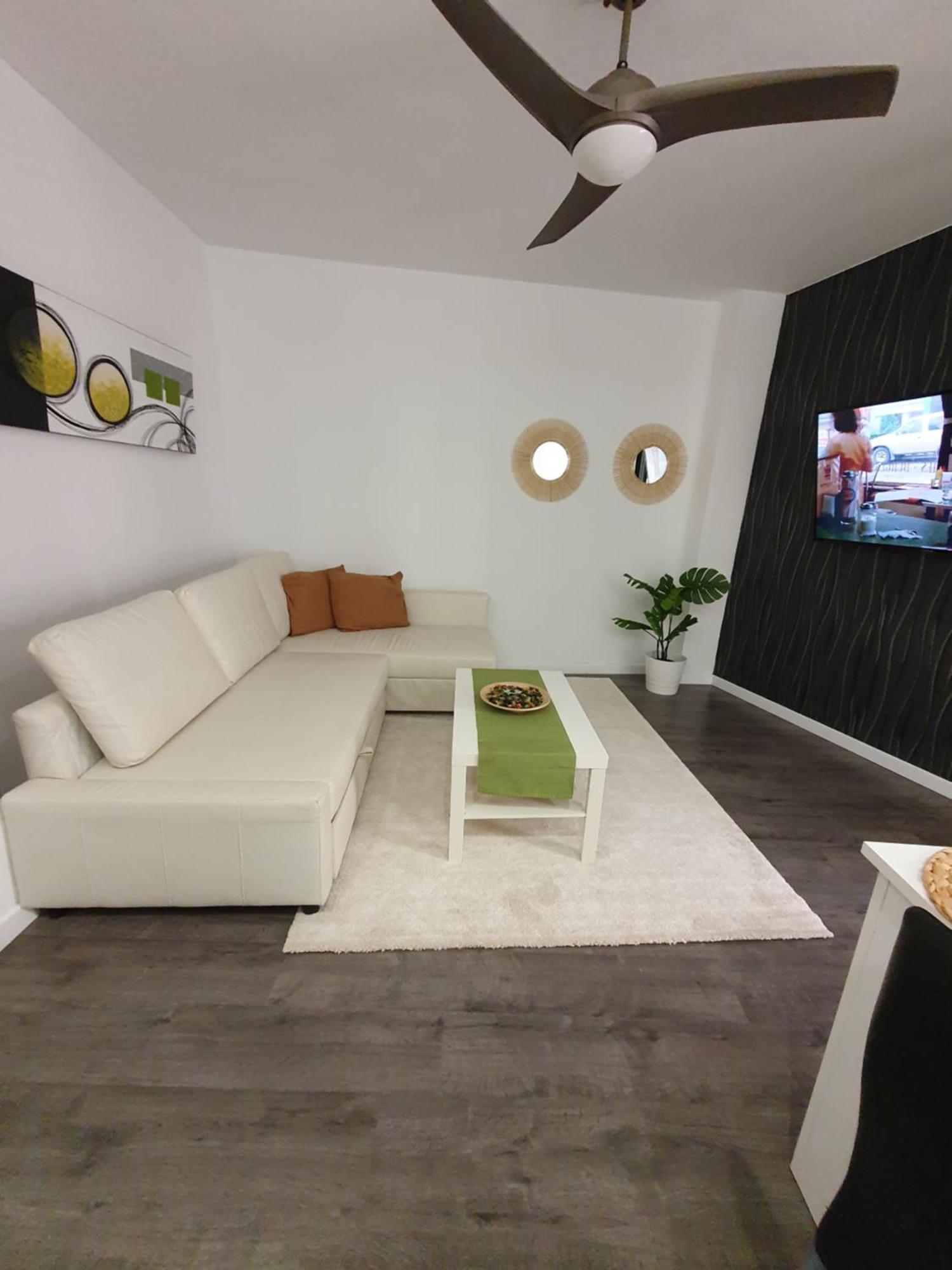 Tribuna Deluxe Málaga Eksteriør bilde
